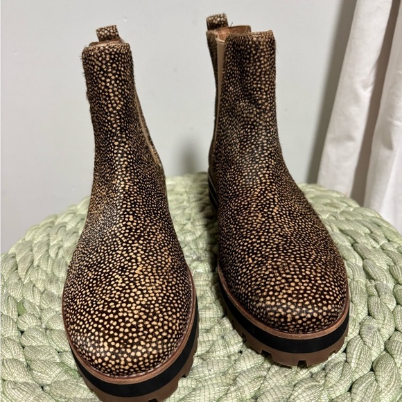 Madewell The Ivy Chelsea Boot in Mini Dot Tan/Black Calf Hair NWOB - Picture 7 of 13
